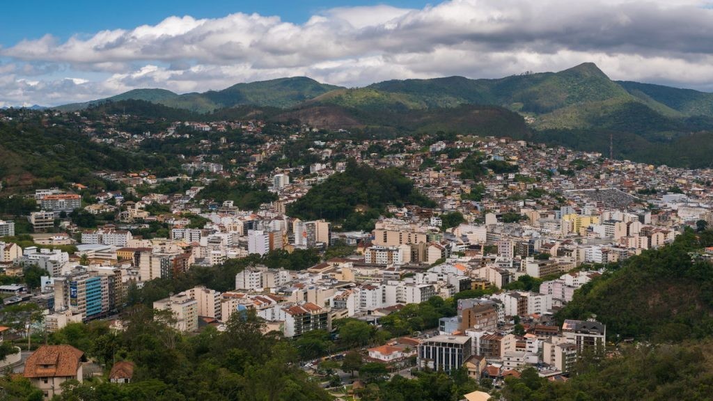 nova-friburgo-conquista-credenciamento-inedito-no-fundo-nacional-de-habitacao-de-interesse-social-fnhis