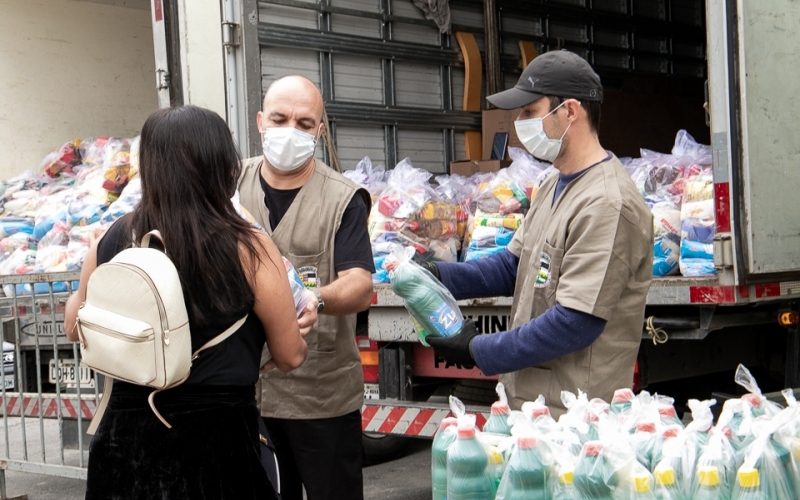 Prefeitura realiza entrega de cestas básicas no Bairro São Geraldo