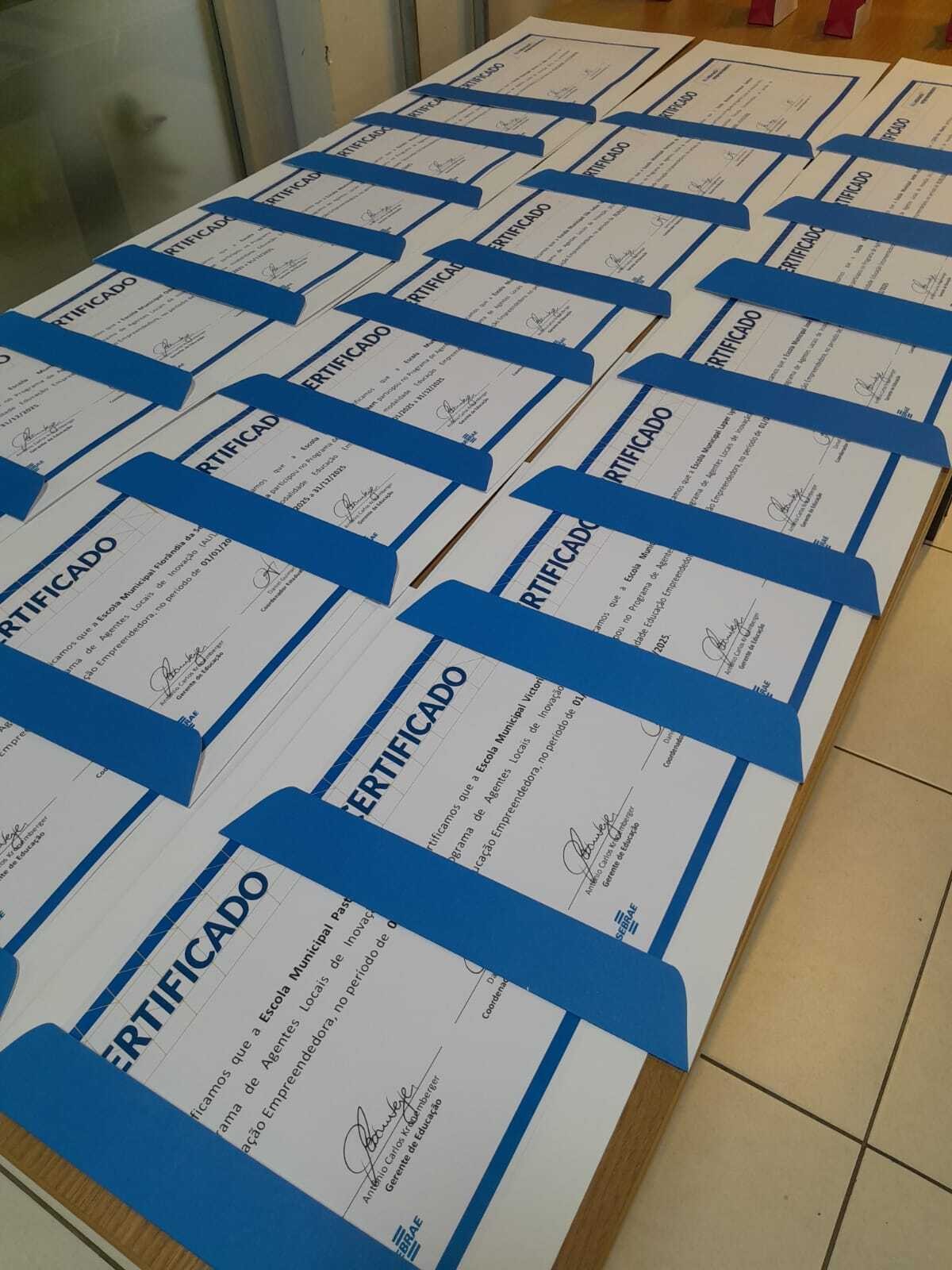 representantes-de-escolas-municipais-participam-de-encontro-do-programa-ali-educacao-empreendedora