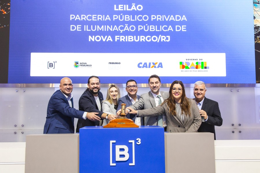 nova-friburgo-avanca-rumo-a-modernizacao-com-concessao-da-iluminacao-publica