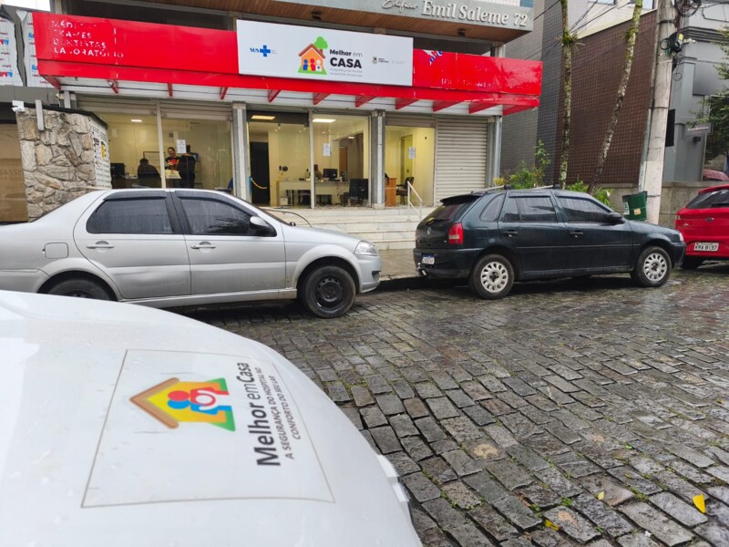programa-melhor-em-casa-atende-na-rua-fernando-bizzotto-no-centro